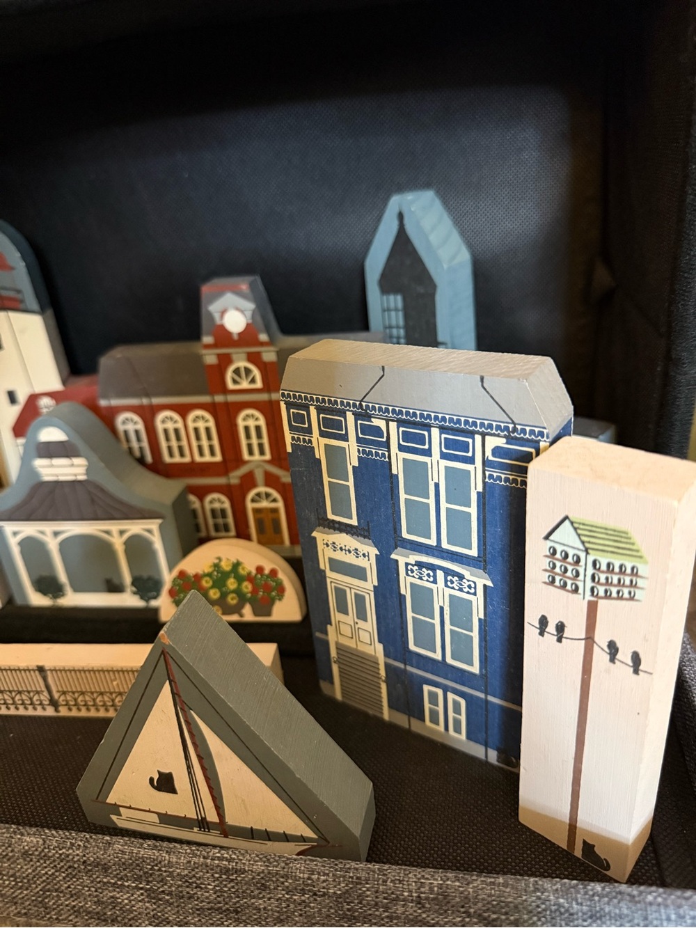 Vintage Cats Meow Villiage Wooden Houses Lot Of 12 OSH